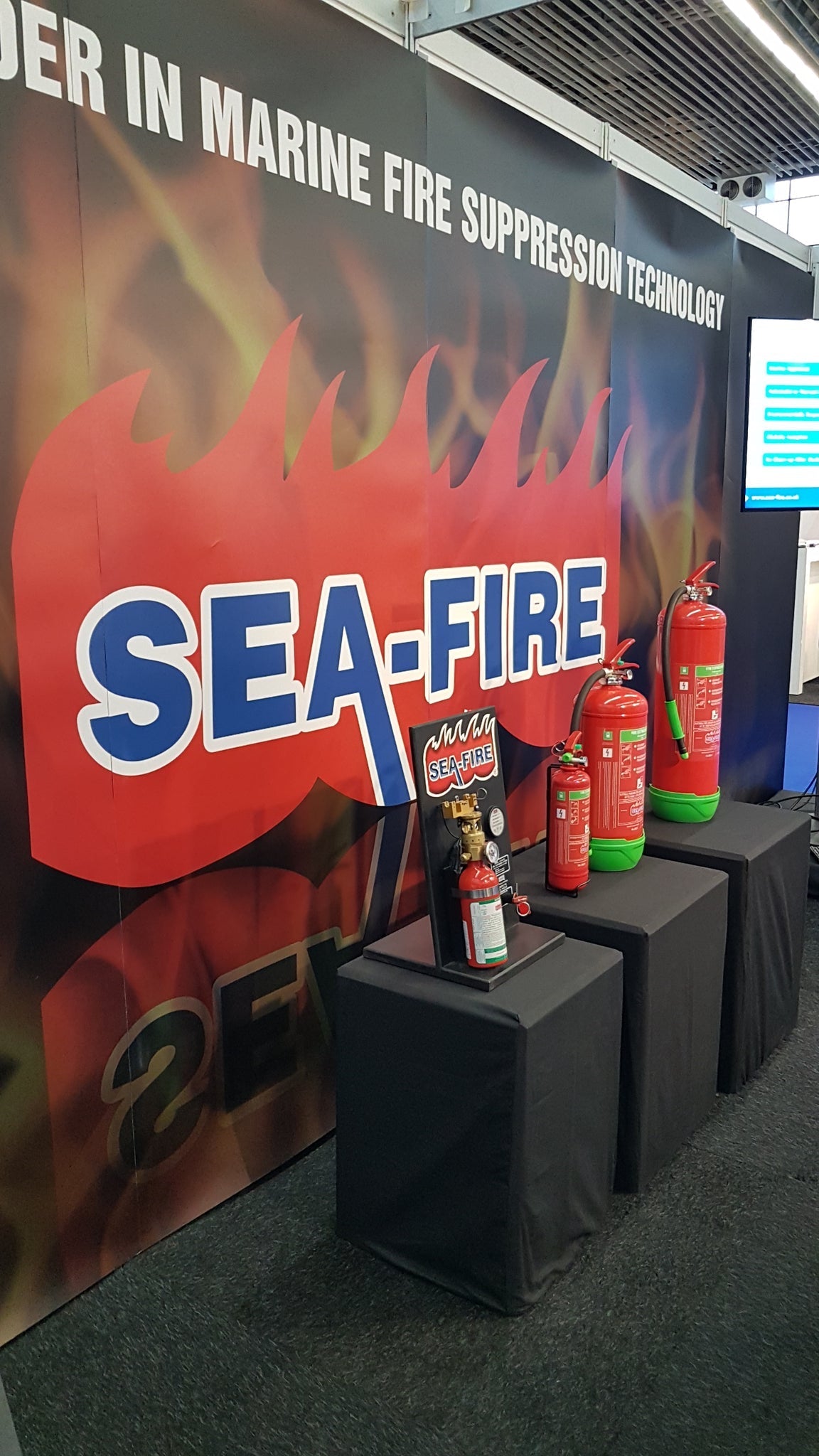LiCELL - AH006 6L AVD - Lithium Battery Fire Extinguisher - Sea-Fire | licell-ah006-6l-avd-lithium-battery-fire-extinguisher-sea-fire | Licel | Licell Lithium Battery Fire Extinguisher